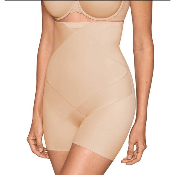 MIRACLE SUIT Instant Tummy Tuck High-Waist Boyshort Medium Warm Beige NWT - Picture 1 of 10